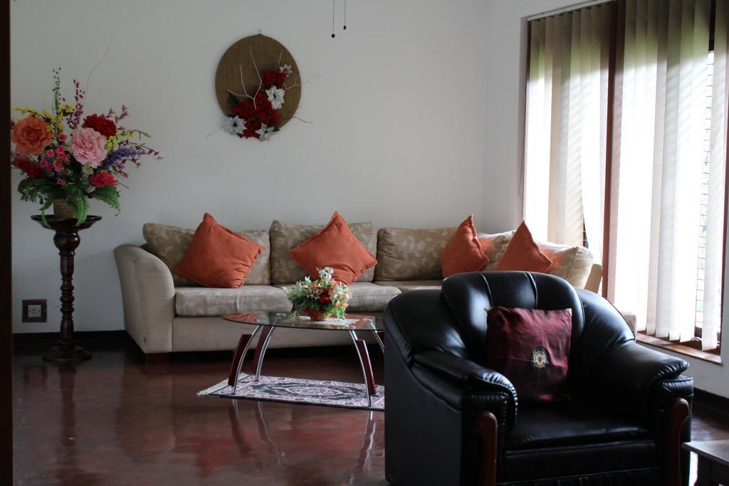 Anniewatte House Apartamento Kandy Exterior foto